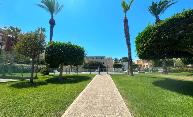 Herverkoop - Bungalow - Gelijkvloers - Torrevieja - Torreblanca