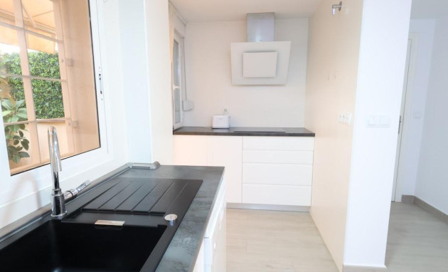 Revente - Apartment - Orihuela Costa - Campoamor