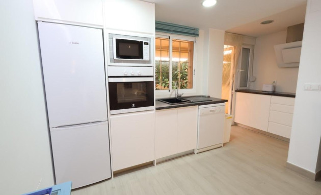 Revente - Apartment - Orihuela Costa - Campoamor
