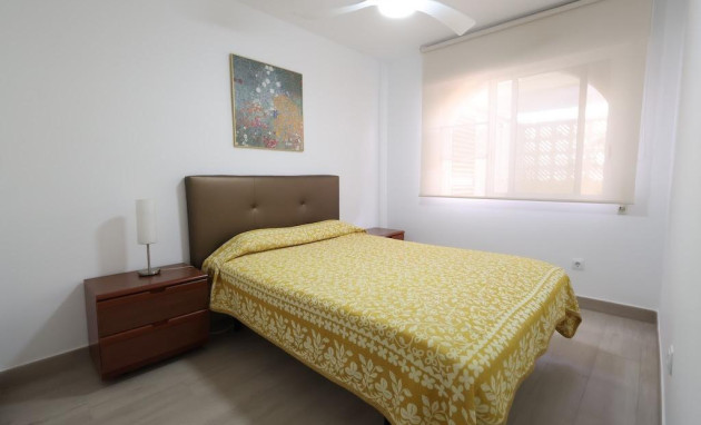 Revente - Apartment - Orihuela Costa - Campoamor
