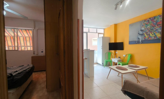 Herverkoop - Apartment - Torrevieja - Playa del Cura