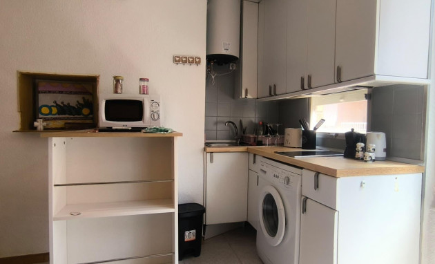 Herverkoop - Apartment - Torrevieja - Playa del Cura