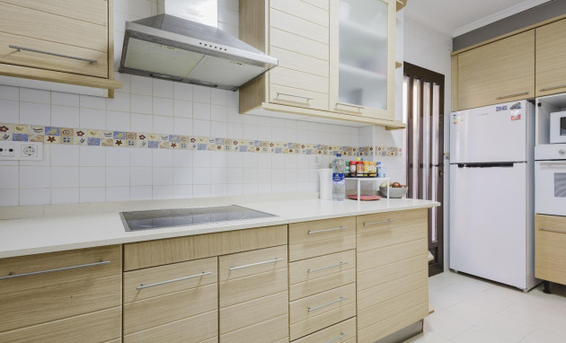 Herverkoop - Villa - Torrevieja - Aguas Nuevas