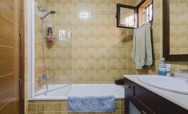 Herverkoop - Villa - Torrevieja - Aguas Nuevas