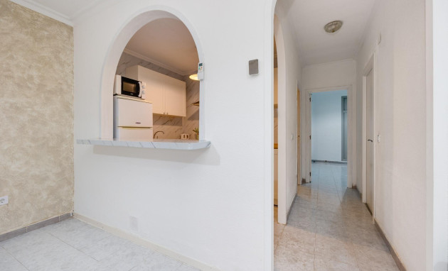 Herverkoop - Apartment - Torrevieja - Estacion de autobuses
