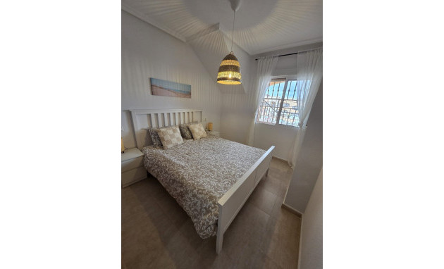 Herverkoop - Apartment - Penthouse - Orihuela - Los Balcones