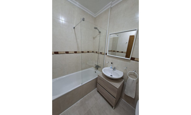 Herverkoop - Apartment - Penthouse - Orihuela - Los Balcones