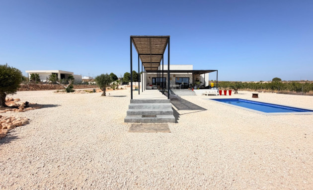 Herverkoop - Detached Villa - Pinoso