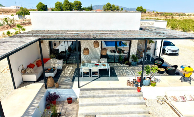 Herverkoop - Detached Villa - Pinoso