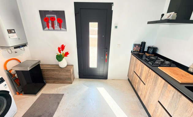 Herverkoop - Detached Villa - Pinoso