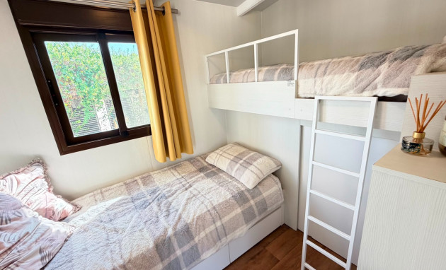 Herverkoop - Detached Villa - Pinoso