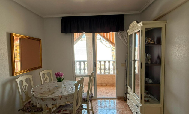 Herverkoop - Apartment - Torrevieja - Centro