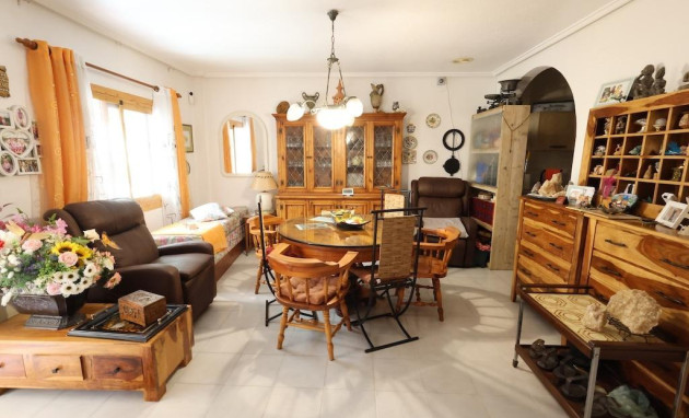 Herverkoop - Bungalow - Gelijkvloers - Torrevieja - Acequion