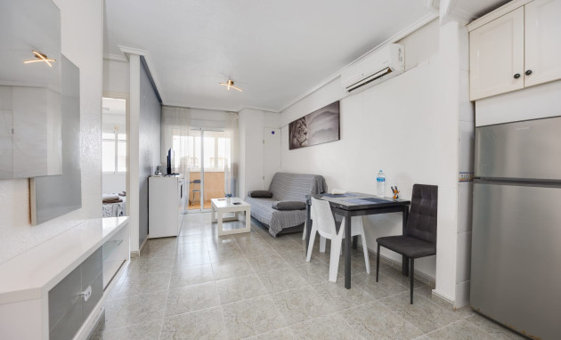 Herverkoop - Apartment - Torrevieja - Playa de los locos