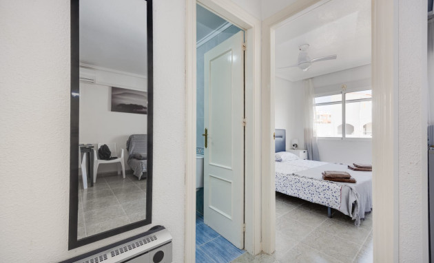 Herverkoop - Apartment - Torrevieja - Playa de los locos