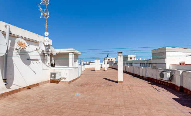 Herverkoop - Apartment - Torrevieja - Playa de los locos