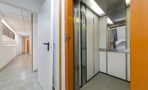 Herverkoop - Apartment - Torrevieja - Playa de los locos