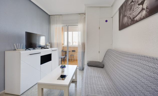 Herverkoop - Apartment - Torrevieja - Playa de los locos