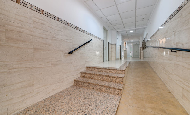 Herverkoop - Apartment - Torrevieja - Playa de los locos