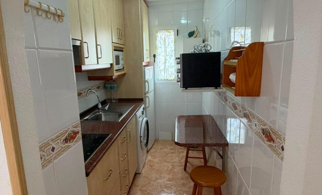 Herverkoop - Apartment - Torrevieja - Centro