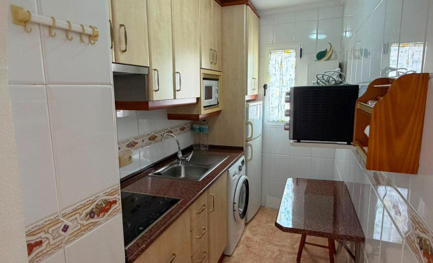 Herverkoop - Apartment - Torrevieja - Centro