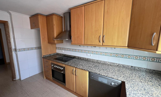 Herverkoop - Apartment - Torrevieja - Parque de las Naciones