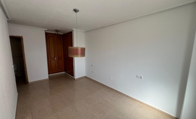 Herverkoop - Apartment - Torrevieja - Parque de las Naciones
