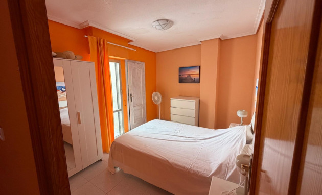 Herverkoop - Apartment - Torrevieja - Paseo maritimo