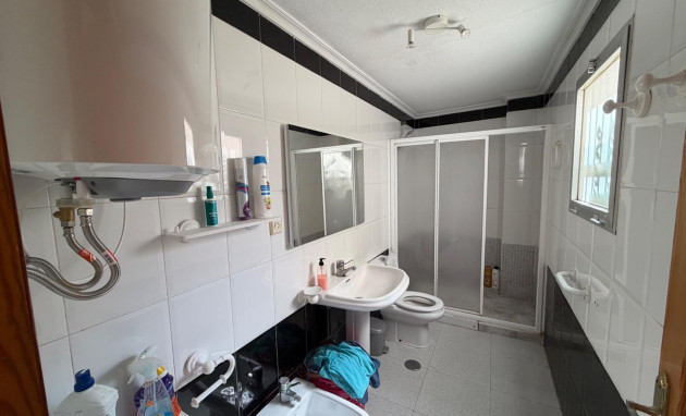 Herverkoop - Apartment - Torrevieja - Paseo maritimo
