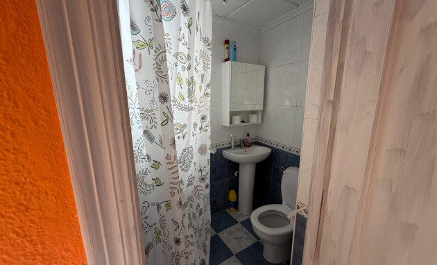 Herverkoop - Apartment - Torrevieja - Paseo maritimo