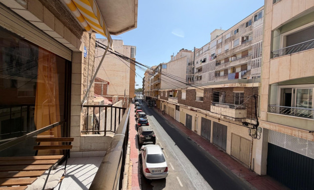 Herverkoop - Apartment - Torrevieja - Paseo maritimo