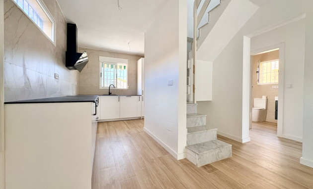 Herverkoop - Single Family Home - Orihuela - Los Balcones