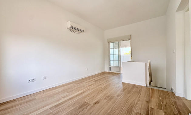 Herverkoop - Single Family Home - Orihuela - Los Balcones
