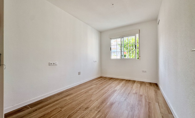 Herverkoop - Single Family Home - Orihuela - Los Balcones