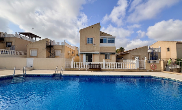 Herverkoop - Single Family Home - Orihuela - Los Balcones