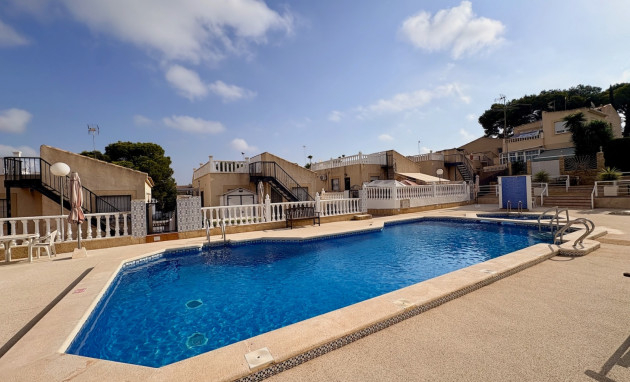Herverkoop - Single Family Home - Orihuela - Los Balcones