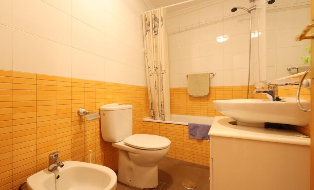 Herverkoop - Apartment - Torrevieja - Centro