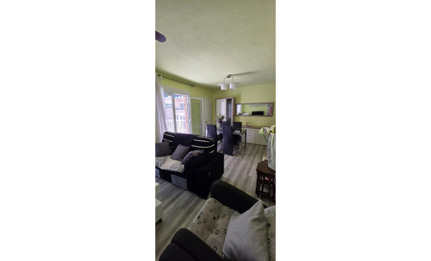 Herverkoop - Apartment - Torrevieja - Estacion de autobuses