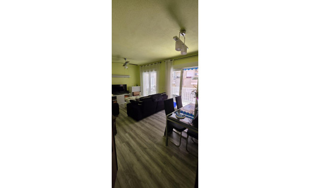 Herverkoop - Apartment - Torrevieja - Estacion de autobuses