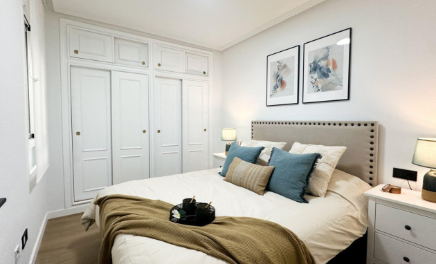 Herverkoop - Apartment - Orihuela Costa - Punta Prima