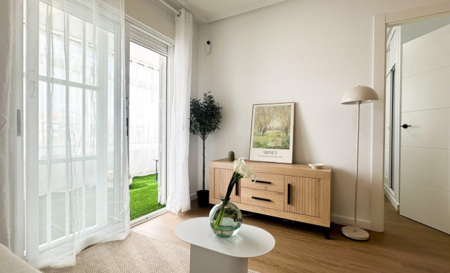 Herverkoop - Apartment - Orihuela Costa - Punta Prima
