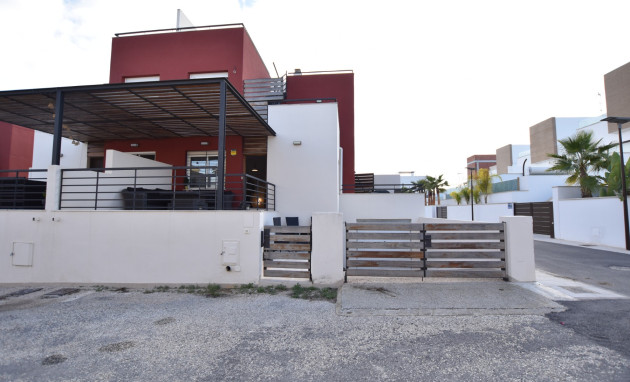 Herverkoop - Villa - Algorfa - La Finca Golf Resort