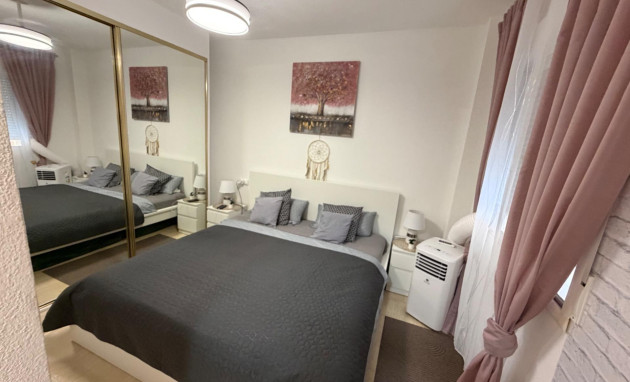 Herverkoop - Apartment - Torrevieja - Playa del cura
