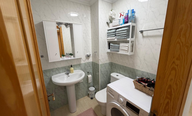 Herverkoop - Apartment - Torrevieja - Playa del cura