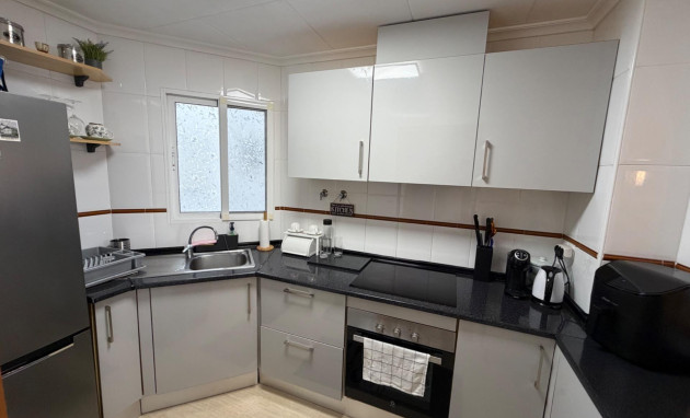 Herverkoop - Apartment - Torrevieja - Playa del cura