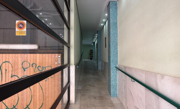 Herverkoop - Apartment - Torrevieja - Playa del cura