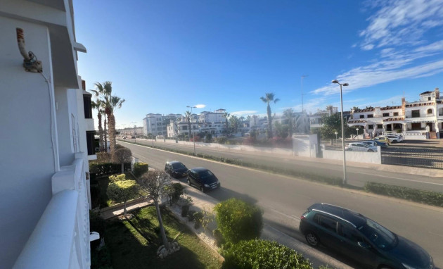 Herverkoop - Apartment - Orihuela Costa - PAU 26