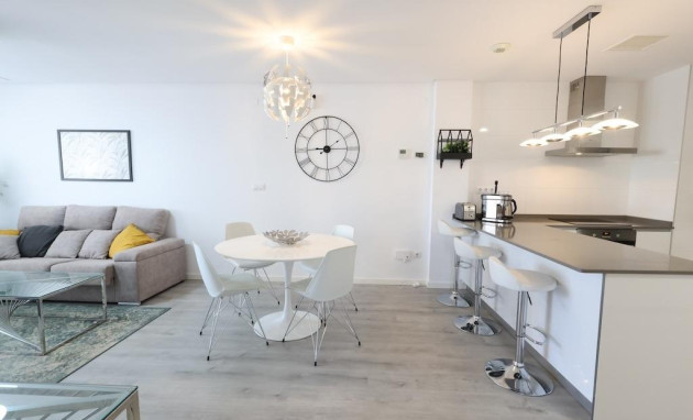Herverkoop - Apartment - Orihuela Costa - Los Dolses