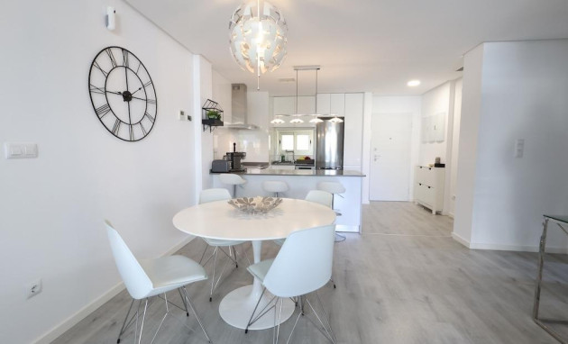 Herverkoop - Apartment - Orihuela Costa - Los Dolses