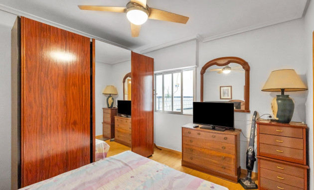 Herverkoop - Flat - Torrevieja - Paseo maritimo